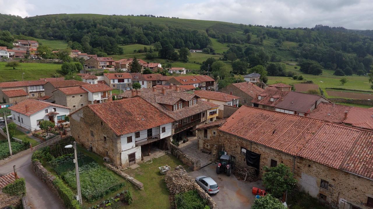 Apartamentos Rurales Pedredo Arenas de Iguña Exteriör bild